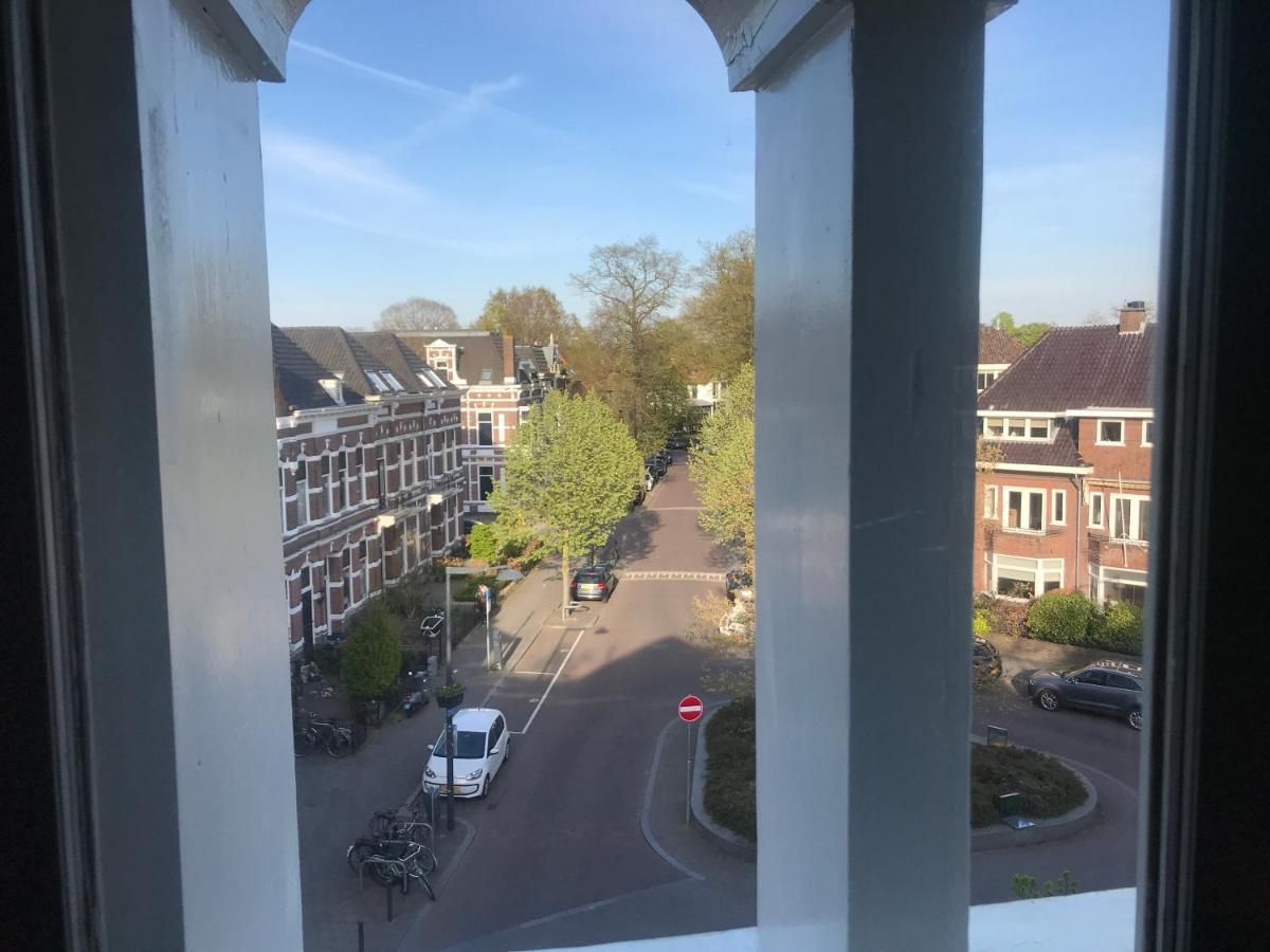 Barones Van Ginneken Tweepersoonskamer Breda Exterior foto